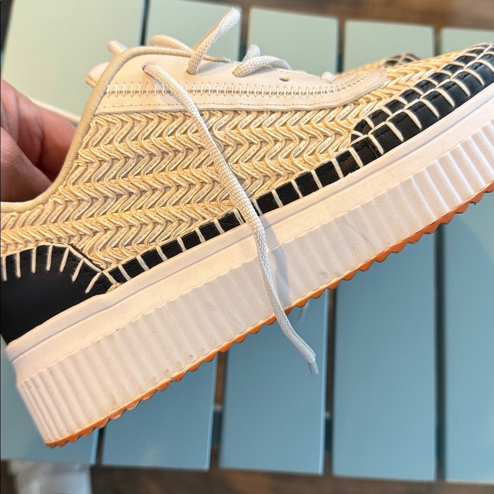 Love Rio Black and Tan Women's Sneakers 7 - Picture 2 of 7